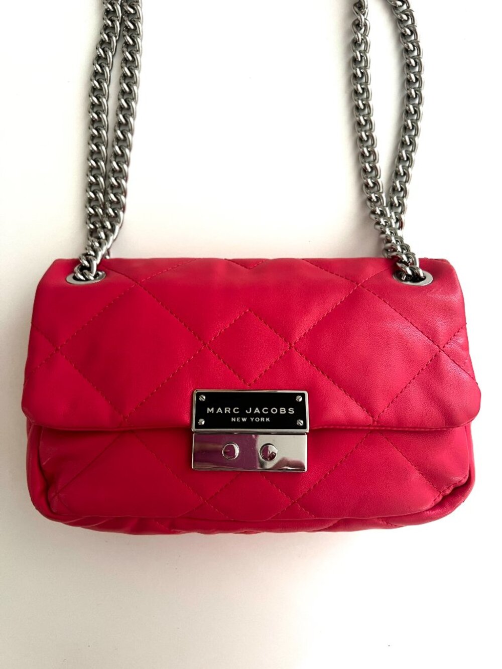 Marc Jacobs Pink Quilted Shoulder Bag with Silver Chain Straps - Picture 2 of 6